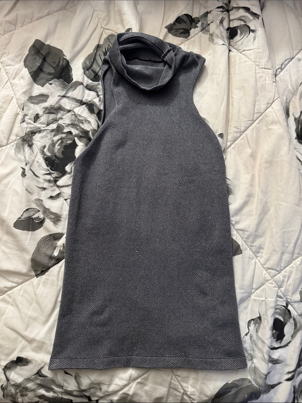 Sleeveless Mock Neck Knit Top in Charcoal Gray